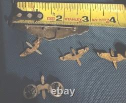 (2) WWII USA Pilot Wings and (6) WW2 Army Air Force Propellor Wing Pins
