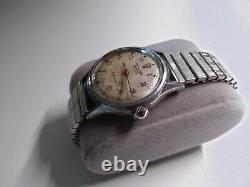 Army WW2 Era Automatic Vintage Military Watch U. S. ARMY AIR FORCE EXCHANGE SWISS