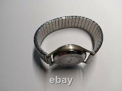 Army WW2 Era Automatic Vintage Military Watch U. S. ARMY AIR FORCE EXCHANGE SWISS