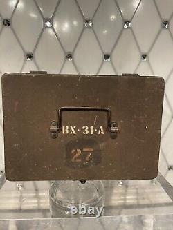 BX-31-A Signal Corps Metal Box & Patches Photos Army & Air Force WWII, 11/1/1943