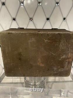 BX-31-A Signal Corps Metal Box & Patches Photos Army & Air Force WWII, 11/1/1943