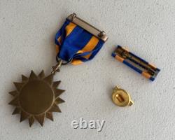 Early WW2 US Army Air Corps Air Medal Wrap Brooch Medal Cased WWII