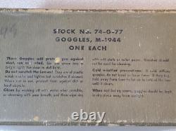 Original 1945 WWII Polaroid U. S. Army Air Force M-1944 Goggles in Box, 74-G-77