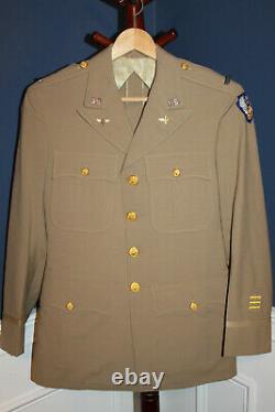 Original WW2 9th U. S. Army Air Forces Officers Khaki Uniform Jacket withInsignia