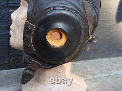 Original WWII US Army Air Force Pilots A-11 Leather Flight Helmet M GREAT SHAPE