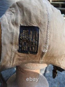 Original WWII US Army Air Force Pilots A-11 Leather Flight Helmet M GREAT SHAPE