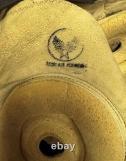 Type A-11, 3189 WWII US Army Air Forces Leather Skull Cap Flight Helmet Selby