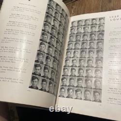 US ARMY WWII AIR FORCE 1942 Yearbook Military Training Tennessee Pilot SCHOOL