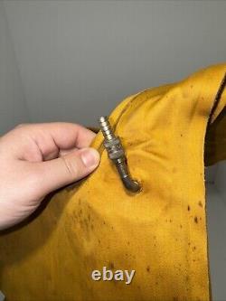 U. S. ARMY AIR FORCE WW2 VEST LIFE PRESERVER TYPE B-4 MAR 1, 1943 Date Of MFR