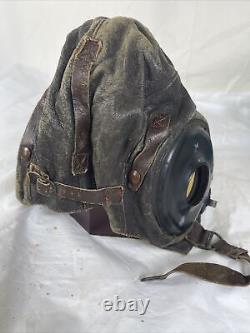 U. S. Army Air Forces Leather Pilot Helmet Type A-II Spec. 3189 Large WWII Era