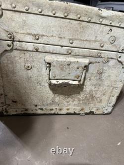 U. S. Army Air Forces WWII FOOT LOCKER TRUNK