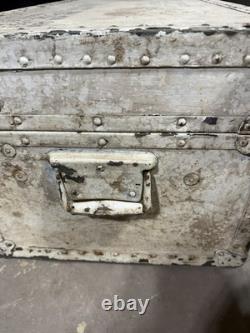 U. S. Army Air Forces WWII FOOT LOCKER TRUNK