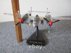 Us Army Air Force Wwii P-38j Lightning Fighter Jet Desk Top Model 1/40 Marge Us Army Air Force Wwii P-38j Lightning Fighter Jet Desk Top Model 1/40 Marge