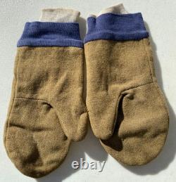 VTG U. S. Army Air Forces B-15A Original Flight Jacket 2 Hats Mittens Belt Photo