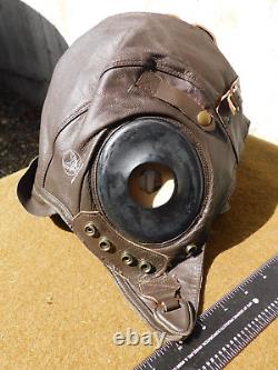 VTG. WWII US Army Air Force Pilot's Flying LEATHER Helmet, COMPLETE, XLNT CONDITION