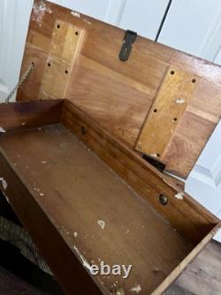Vintage WWII Military US Army Air Forces Bomb Hoist Box Type C-3A Good Condition