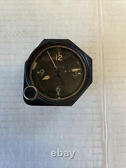 Vtg WWII US ARMY AIR CORP WALTHAM WATCH 8 DAY COCKPIT AIRCRAFT CLOCK WORKS