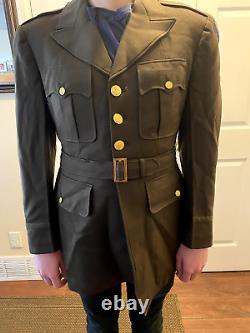 WW2 Army Air Corps Officer Jacket 37R with Soldier Background +FAST SHIPPING