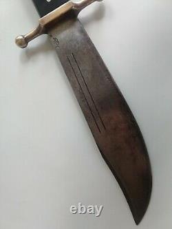 WW2 US Army Air Corps V44 Kinfolks Bowie Knife with scabbard and documentation