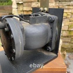 WW2 US Army Air Force Lighted Wet Compass Type B-16 Indicator Gauge Instrument