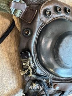 WWII 2 US Army Air Force Type A-11 Leather Flight Helmet Medium Receiver