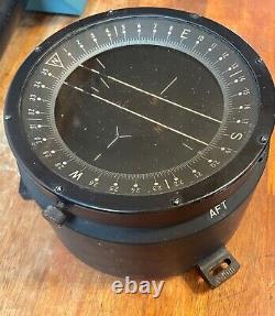 WWII A. F. (Air Force) US Army Compass Type D-12 / PART NO 1832-1-A