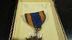 WWII ERA US Army Air Corps Force BOXED Air Medal Full Wrapped Brooch