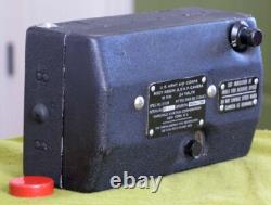 WWII P-38 Airplane Gun Sight Camera US Army Air Corps FAIRCHILD GSAP with Lens Cap