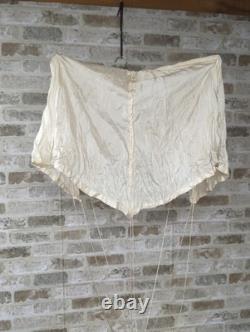 WWII Small parachute / Drouge 1942 WW2 USA army Air Corps Pilot Chute Read