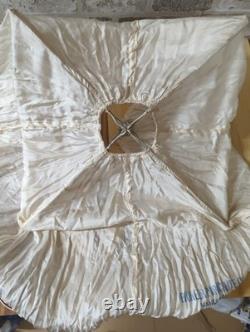 WWII Small parachute / Drouge 1942 WW2 USA army Air Corps Pilot Chute Read
