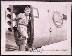WWII US ARMY Air Forces Airplane Pilot PRESIDENT DONALD TRUMP Doppelganger Photo
