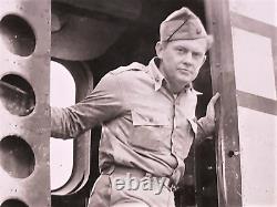 WWII US ARMY Air Forces Airplane Pilot PRESIDENT DONALD TRUMP Doppelganger Photo