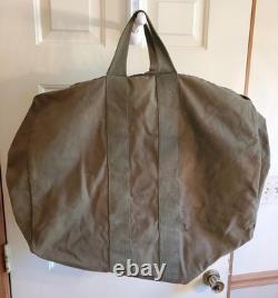 WWII US Army Air Force Aviator's Kit Bag AN 6505-1 All Parts Are Clean No Damage WWII US Army Air Force Aviator's Kit Bag AN 6505-1 All Parts Are Clean No Damage