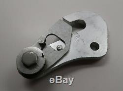 WWII US Army Air Force Corp USAAF B17/B24 Bomber Type B-7 Bomb Shackle Hook rack