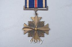 WWII U. S. ARMY AIR CORPS DISTINGUISHED FLYING CROSS with2 OLC IN CASE