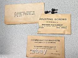 WWII U. S. Army Air Corps D-12 Aircraft Compass Bendix Aviation 1942 BOX MINT
