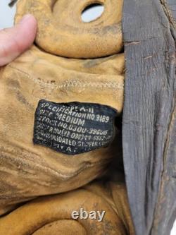 WWII WW2 US Army Air Force Type A-11 Leather Flight Helmet Cap Medium