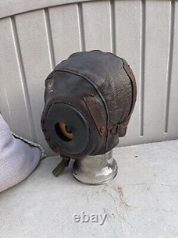 WW II US Army Air Force Leather Flight Helmet Type A-11 No. 3189 B Size Medium