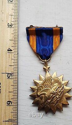 Ww2 Army Air Corps Air Medal Numbered Wrap Broach