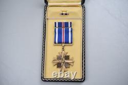 Wwii U. S. Army Air Corps Distinguished Flying Cross In Case