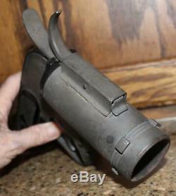 Wwii Us Army Air Force/navy Pyrotechnic An-m8 Flare Gun Serial Number On Strap